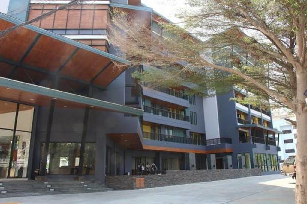 The Proud Exclusive Hotel-Sha Plus Nakhon Pathom Dış mekan fotoğraf